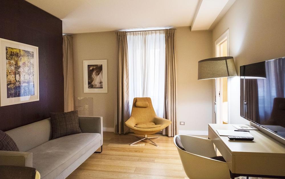 Escalus Luxury Suites Werona Zewnętrze zdjęcie